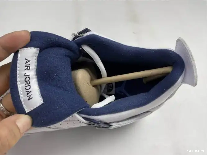Kicked Out Shoe Store 314254-107 Columbia Retro 4 Jordan (2015) 0503